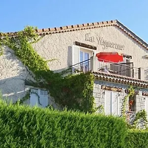 ** Hotel La Vigneraie France