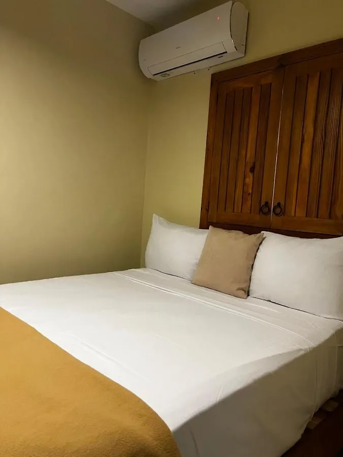 Aparta Hotel Yamilí Punta Cana 2*,  República Dominicana